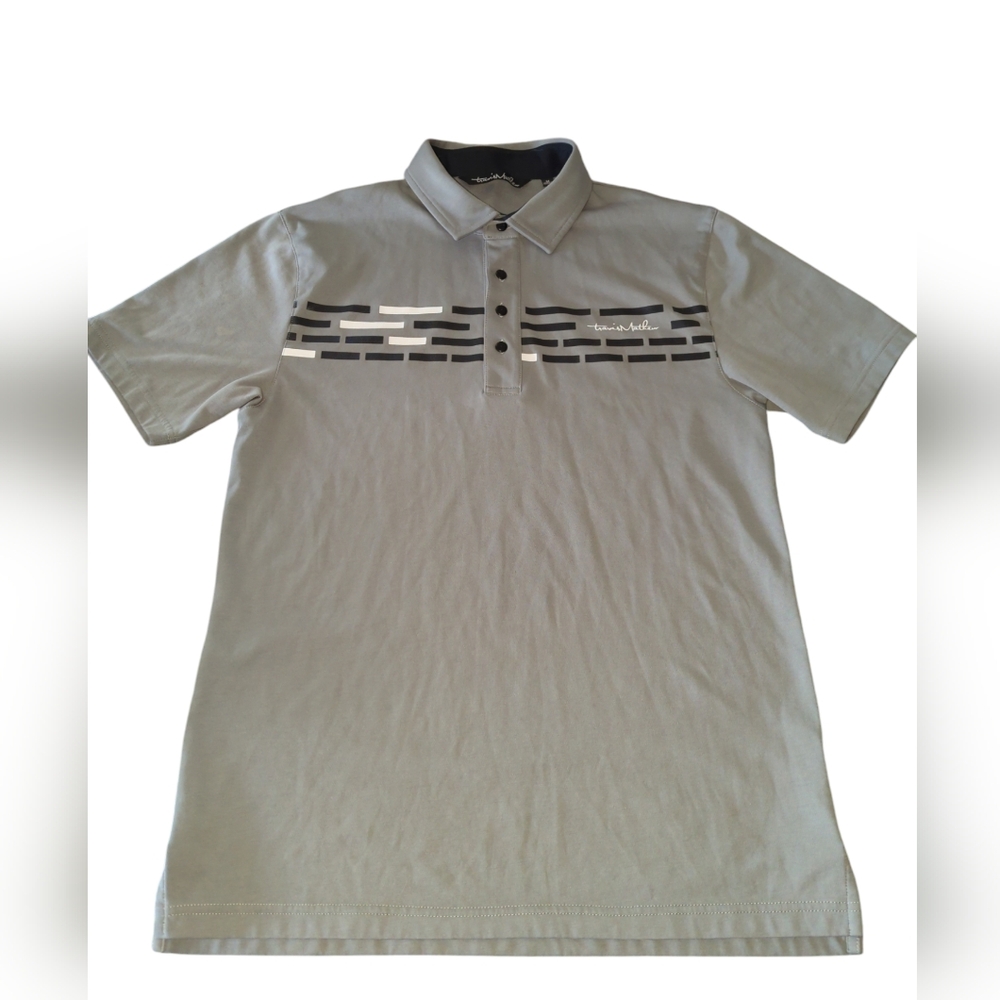 Travis Mathew. Medium Short sleeve polo/golf.